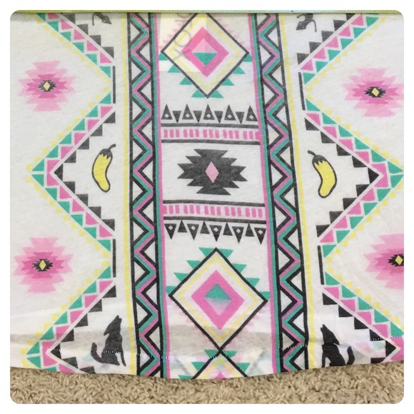 NWT! Wildfox cold shoulder southwest tee - Picture 3 of 5